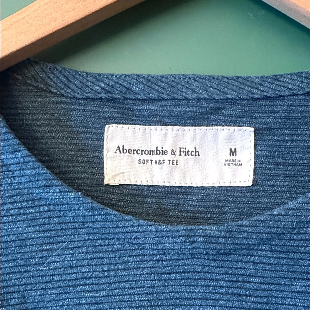 Abercrombie & Fitch Teal Soft Long Sleeve Tee Knit Basic - Picture 2 of 6